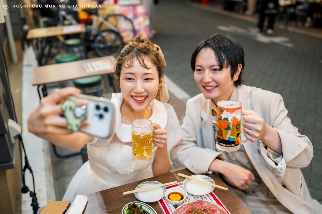 浅草の居酒屋でウェディングフォト前撮り