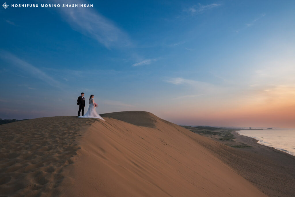 鳥取砂丘の大絶景でのサンセットウェディング前撮り