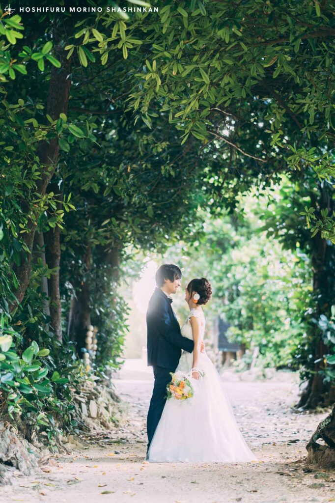 沖縄ウェディングフォト｜新婚旅行を兼ねた結婚式前撮り